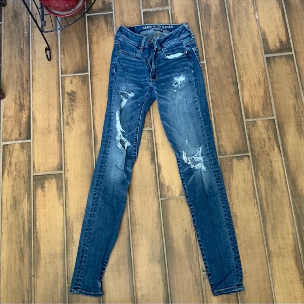 American Eagle Ripped Jeans Size 0